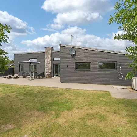Weike - 950m To The Inlet In Western Jutland By Interhome Tarm
