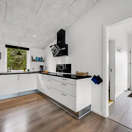 Weike - 950m To The Fjord By Interhome *