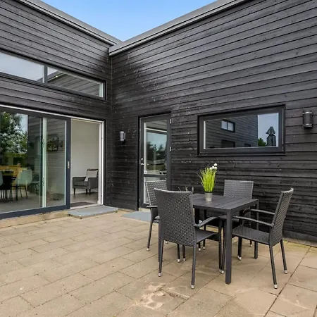Weike - 950m To The Fjord By Interhome Feriehus